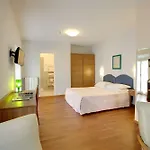 Ξενοδοχείο Beau Rivage Μπαβένο