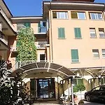 Hotel Beau Rivage 3*
