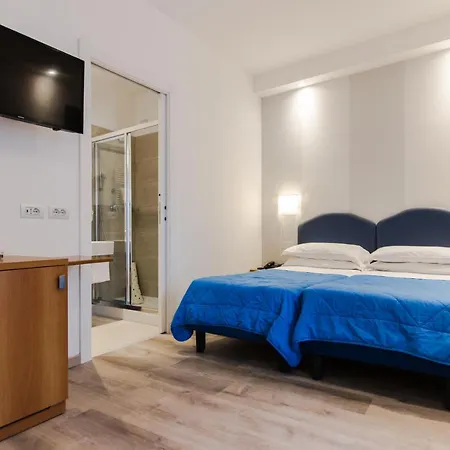 Hotel Beau Rivage 3*
