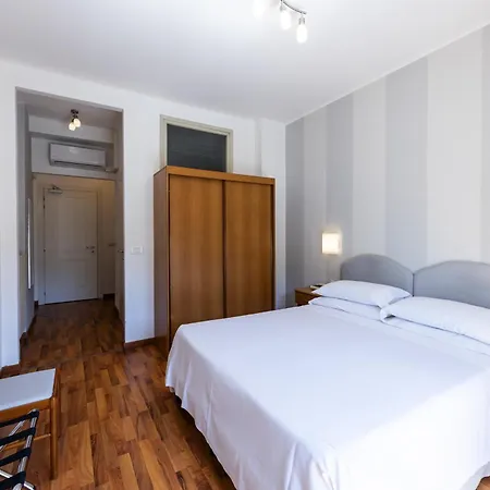 Beau Rivage فندق