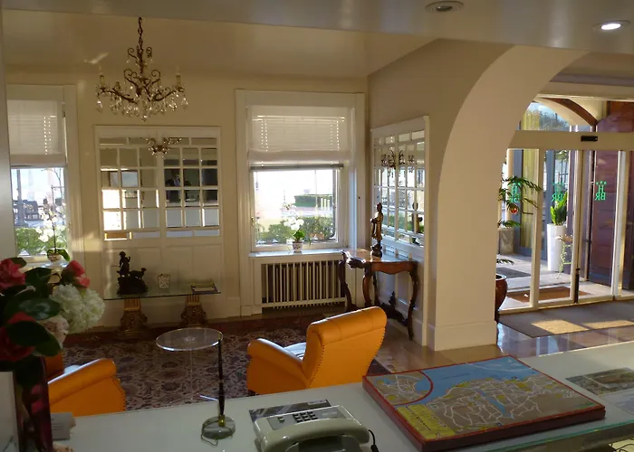 Beau Rivage فندق