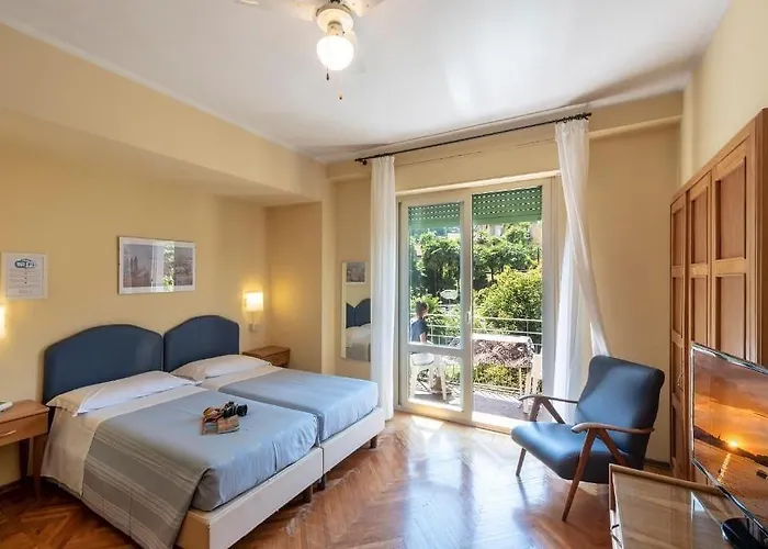 Hotel Beau Rivage 3*